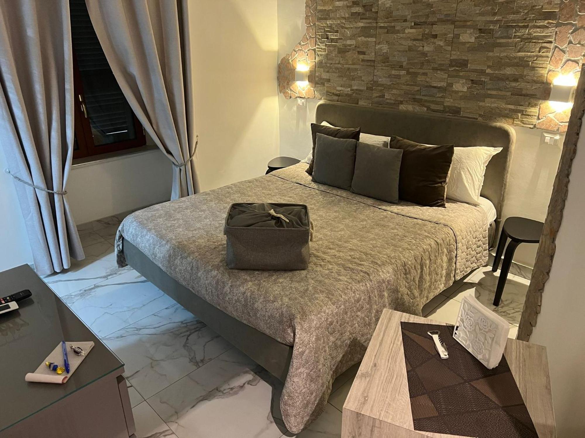 B&B Alla Stazione เนเปิลส์ ภายนอก รูปภาพ